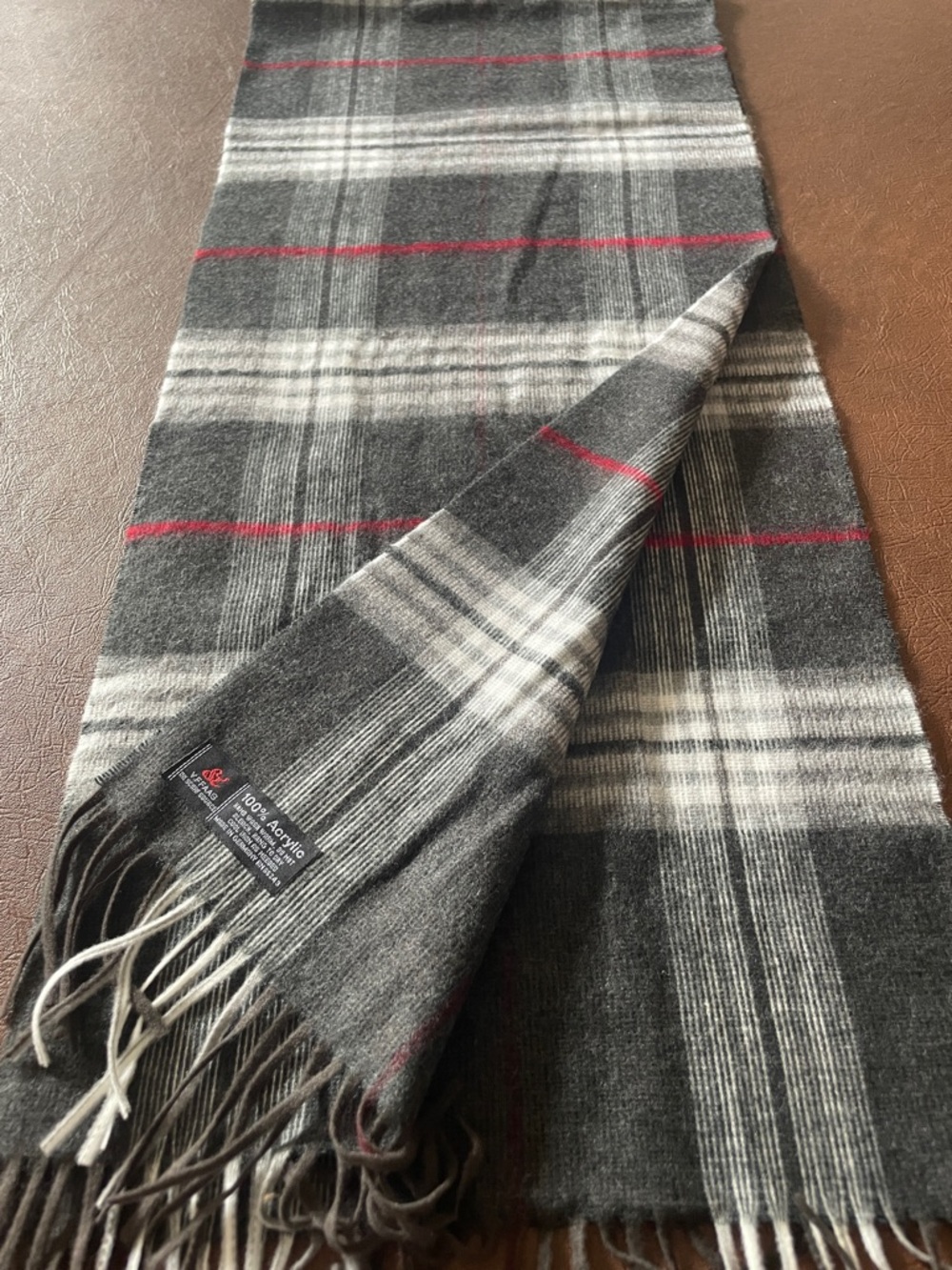 V.FFAAS Men’s Scarf